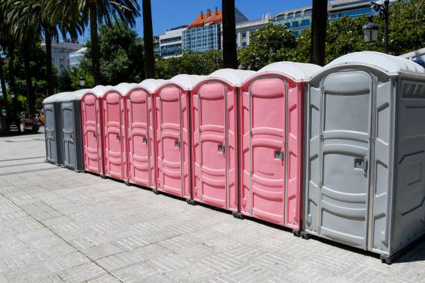 Portable Toilet Rental for Emergency Services in Easton, CA